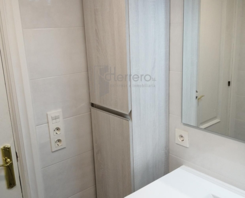 Armario auxiliar para baño